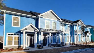 Main picture of 812 Moen Pl