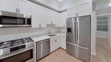 Main picture of 47 Englewood Ave