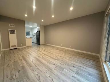 Main picture of 7555 Delongpre Ave