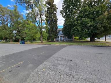 Main picture of 1204 N 5th St