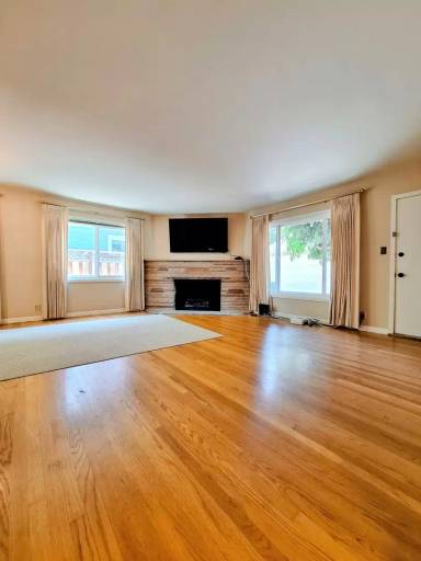 Main picture of 1259 Camino Pablo
