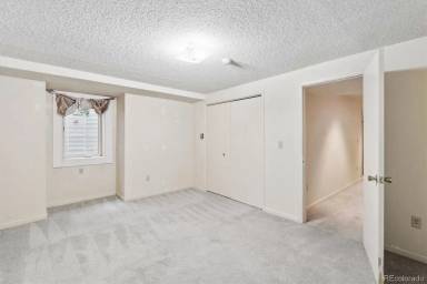 Main picture of 14333 E Warren Pl
