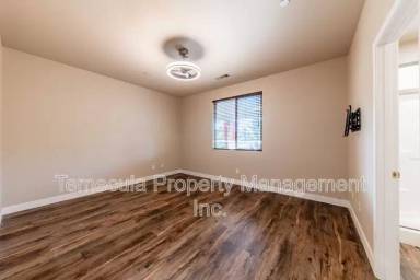 Main picture of 30643 View Ridge Ln