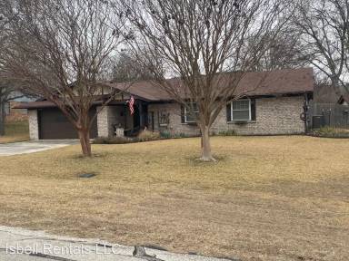 Main picture of 1808 Valley Oaks Dr