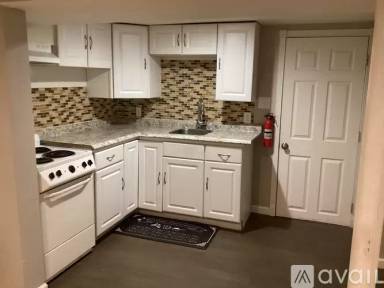 Main picture of 250 Grandview Ave