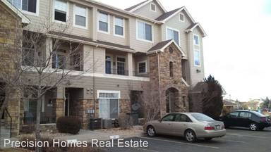 Main picture of 1535 S Florence Way