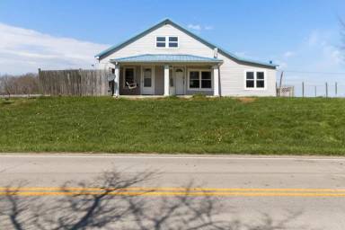 Main picture of 9714 Lawrenceburg Rd