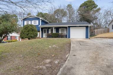 Main picture of 5716 Rail Fence Rd