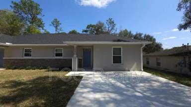 Main picture of 9091 N Peachtree Way