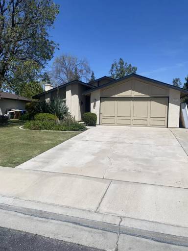 Main picture of 6820 Plaquemines Dr