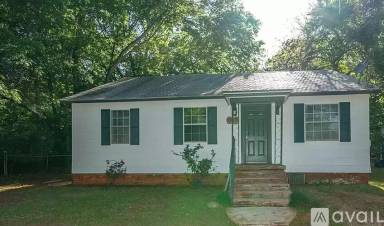 Main picture of 943 S Micheaux St