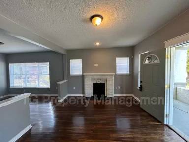 Main picture of 1068 Day Ave