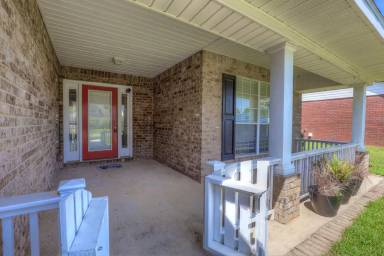 Main picture of 8057 Deerwood Dr S