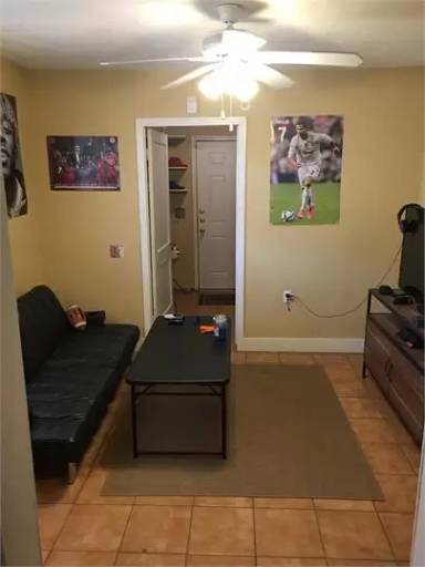 Main picture of 2414 32nd St