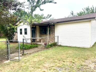 Main picture of 276 King St