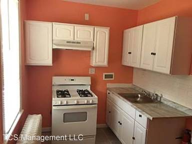 Main picture of 134 Delphine St