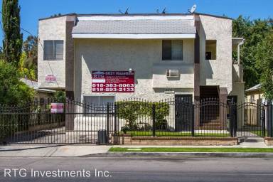 Main picture of 6631 Hazeltine Ave