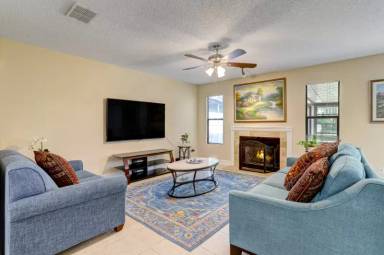 Main picture of 1234 Old Saint Augustine Rd