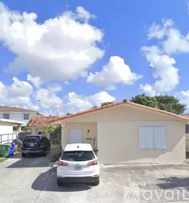 Main picture of 225 NW 48th Pl