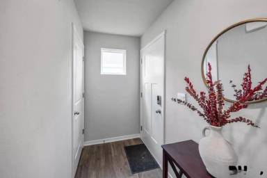 Main picture of 10809 S 178th Ave