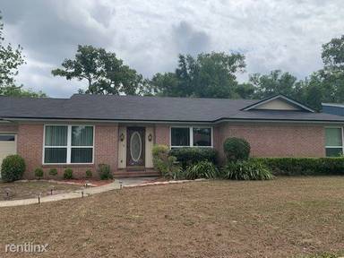 Main picture of Woodmere
