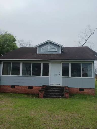 Main picture of 500 Fairview Ave
