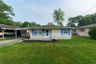 Main picture of 2622 E 8th St