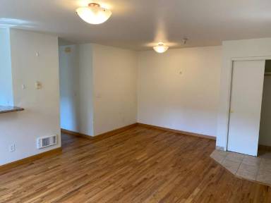 Main picture of 1965 NW Monterey Pines Dr