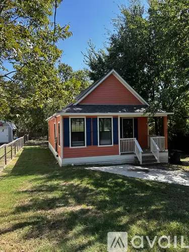Main picture of 307 Hampshire Dr