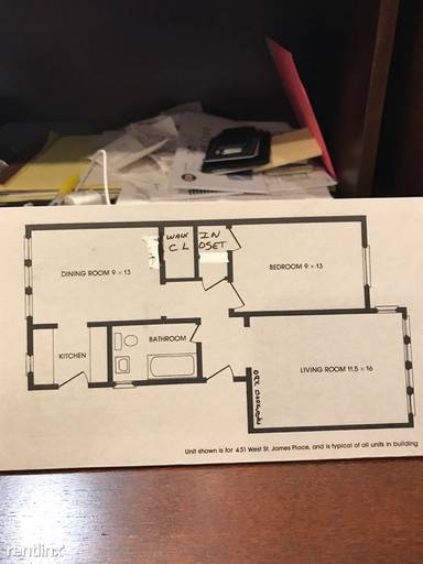 Main picture of 451 W Saint James Pl