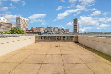Main picture of Vistas On The James