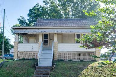 Main picture of 491 Allyn St