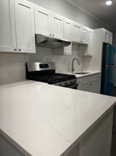 Main picture of 212 12th Ave