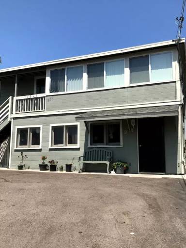 Main picture of 978 W 9th Ave