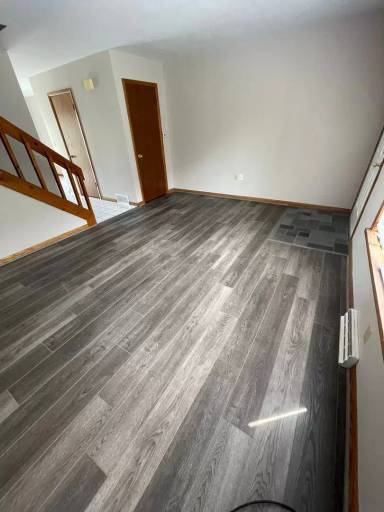 Main picture of 3150 W 40th St