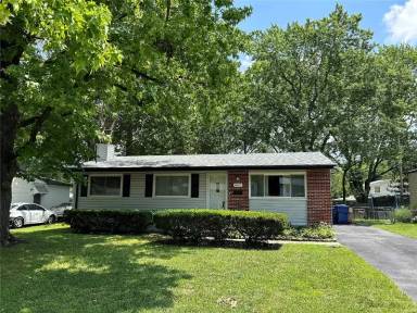 Main picture of 840 Campion Ln