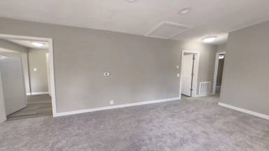 Main picture of 228 S Forest Ave