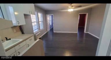 Main picture of 1802 W 4th St