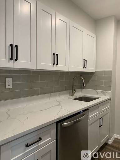 Main picture of 6210 Woodside Ave