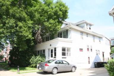 Main picture of 723 1st St SW