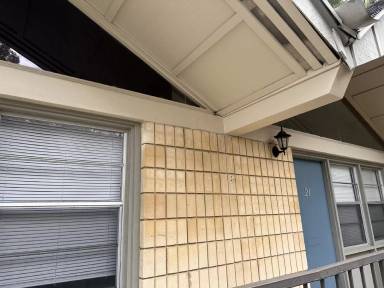 Main picture of 2214 E Silver Springs Blvd