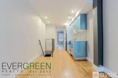 Main picture of 650 Marcy Ave