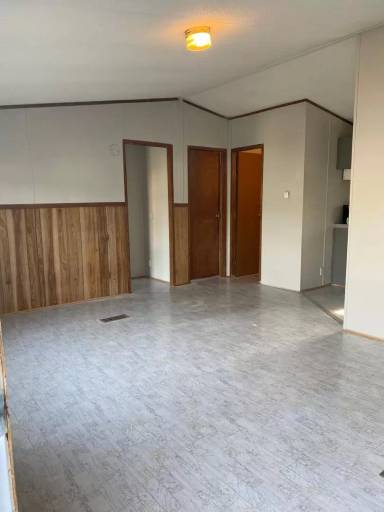 Main picture of Pine Meadows Mobile Home Community