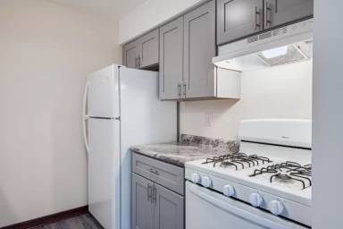 Main picture of Bel Air Arms Apartments