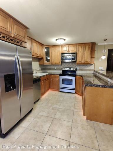 Main picture of 526 S 40th Ave