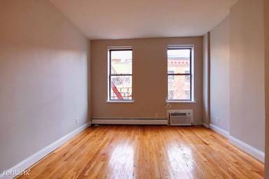 Main picture of 25 Clinton St
