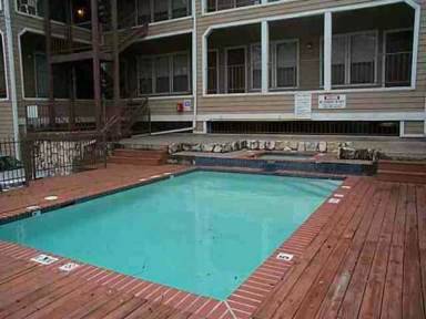 Main picture of 2901 San Jacinto Blvd