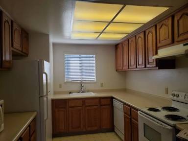 Main picture of 45 Derow Ct