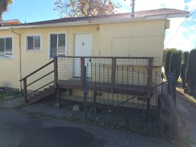 Main picture of 13445 Lakeshore Dr