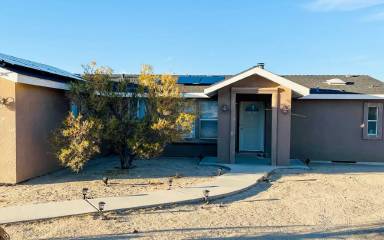 Main picture of 74804 Amboy Rd